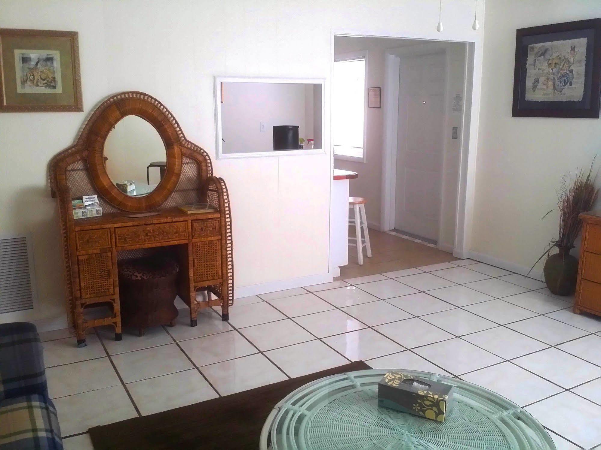 Old Town Suites 3*
