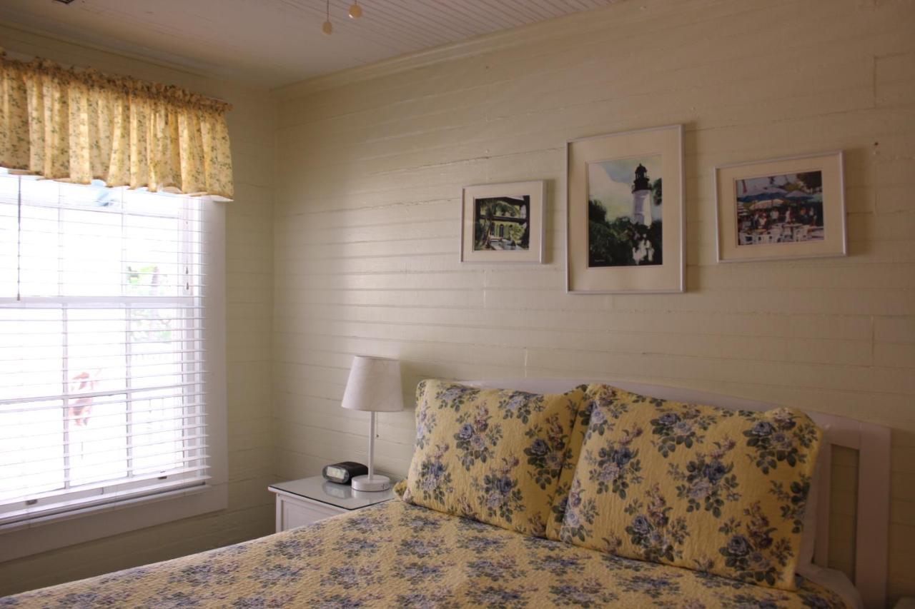 The Angelina - Adult Exclusive Key West