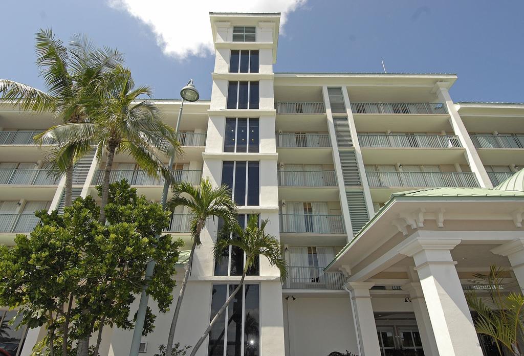 24 North Hotel