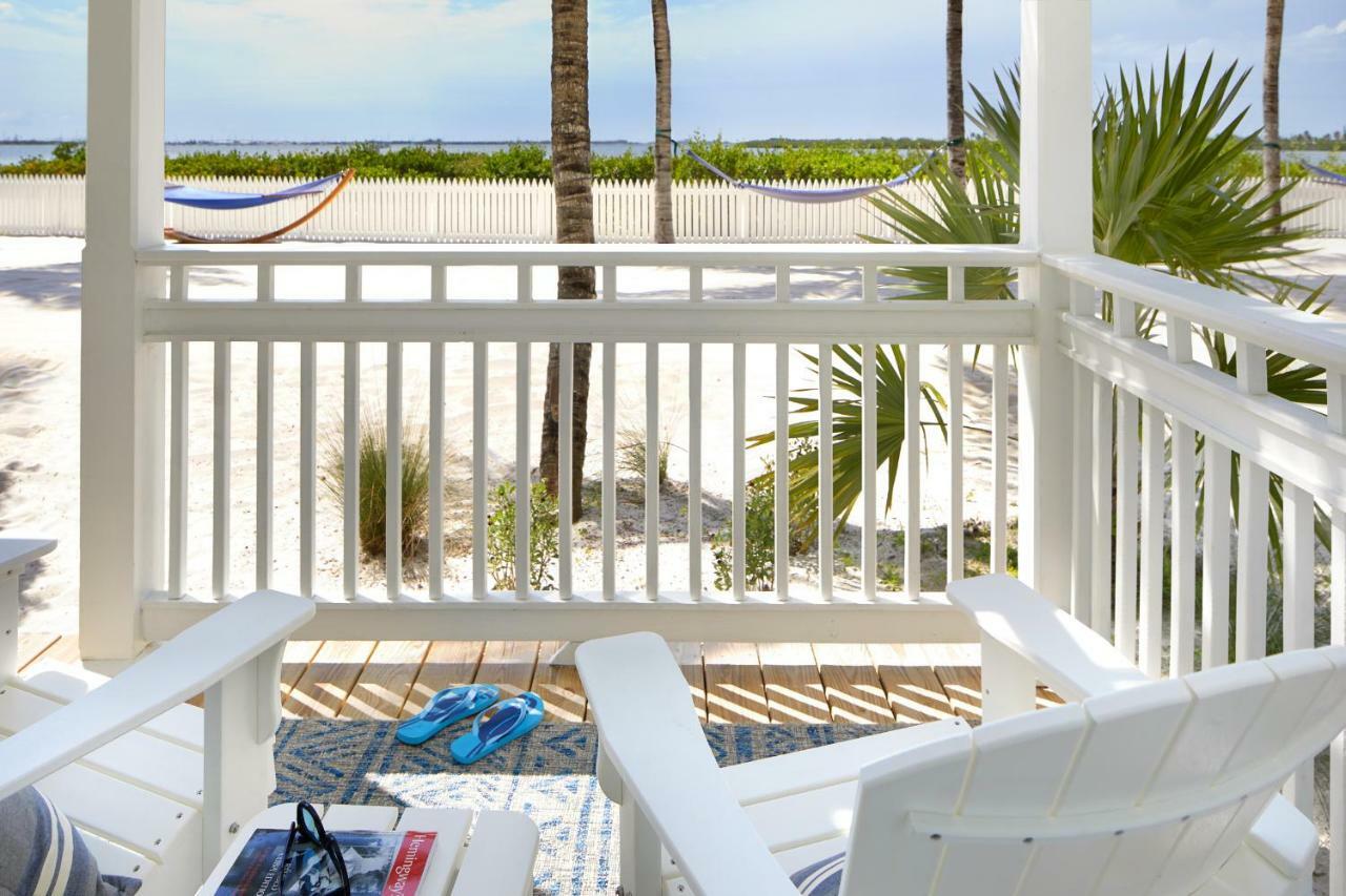 Parrot Key &