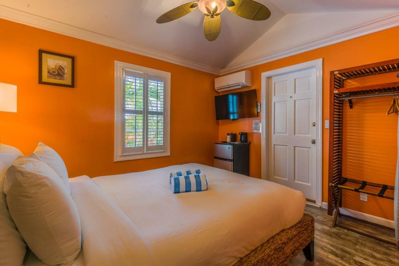 Duval Inn - Key West Key West