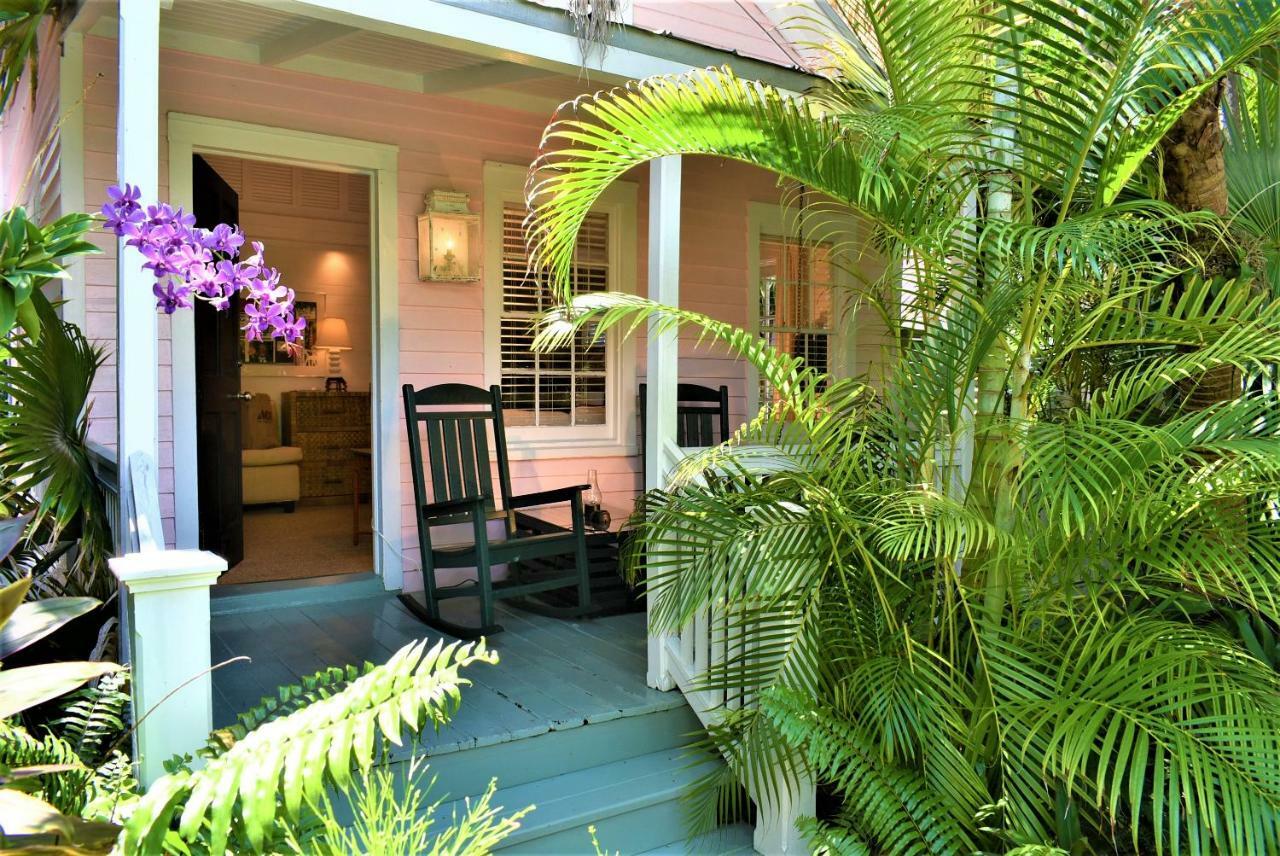 Simonton Court Historic &