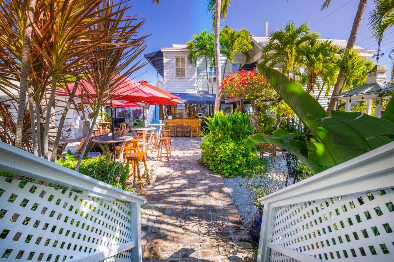 Duval Inn - Key West