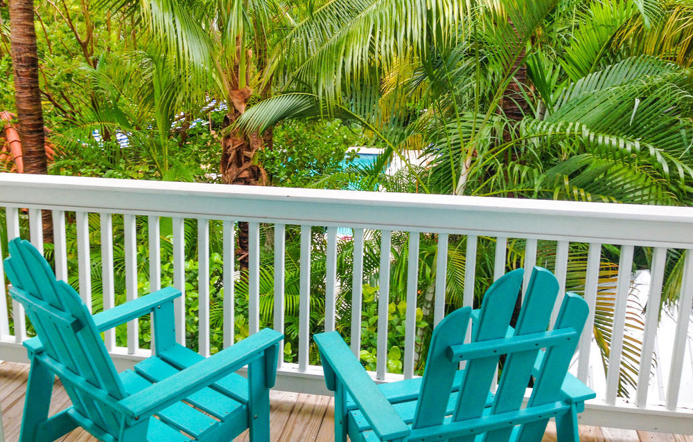 Resort Parrot Key & 4*