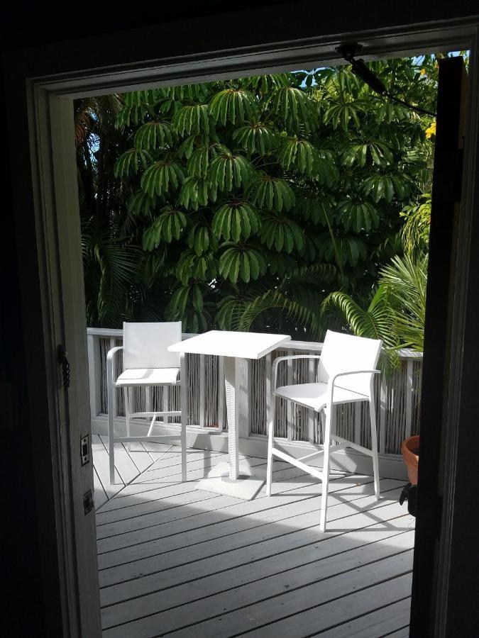 Authors Guest house *
