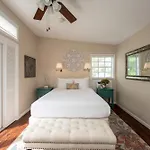 Old Town Manor