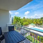 The Barbados -Bright Condo W Pool