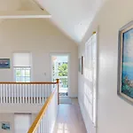 Breezy Retreat