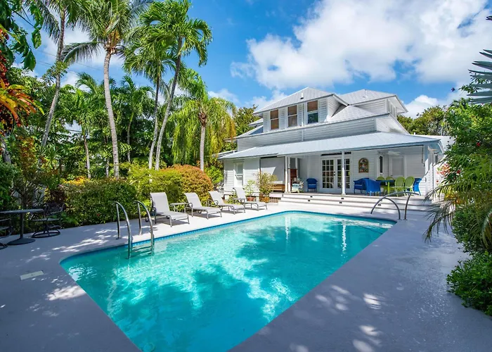Meadows Manor - Weekly Rental