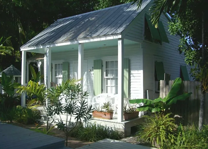 Bahama Gardens - Conch House