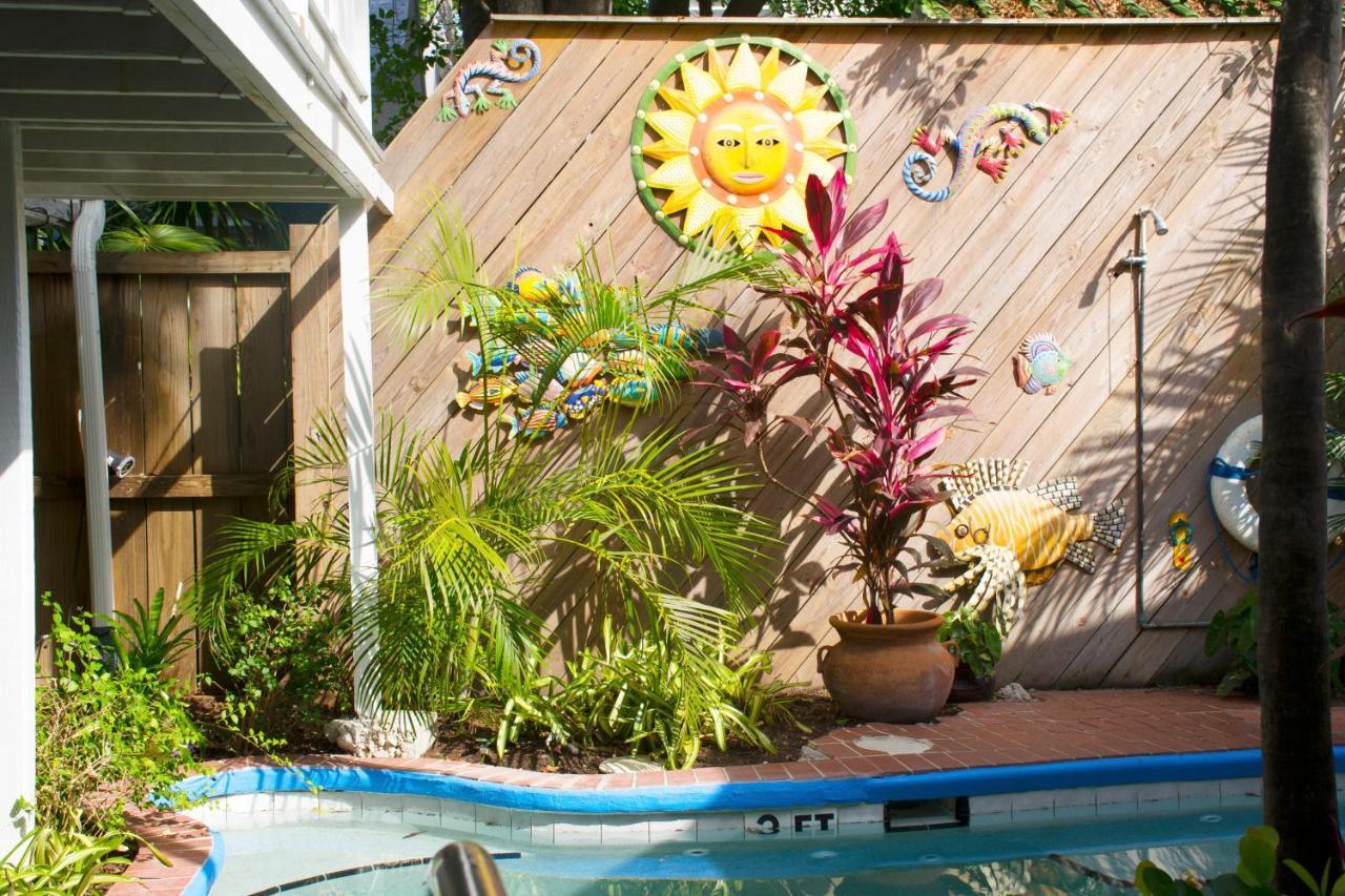 Guest house The Garden House