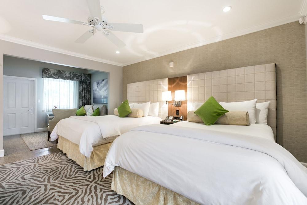 Almond Tree - Adults Only Key West