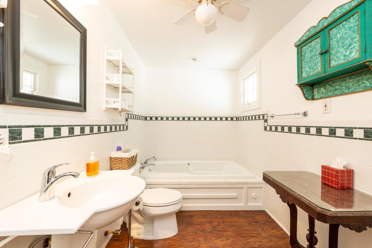 Bed & Breakfast Knowles House - Adult Only Key West