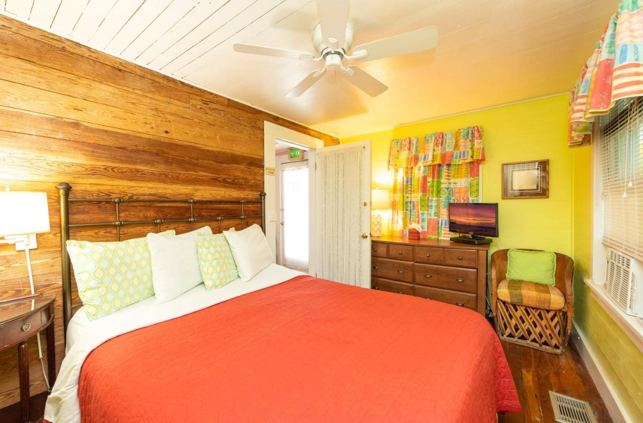 Bed & Breakfast Knowles House - Adult Only Key West