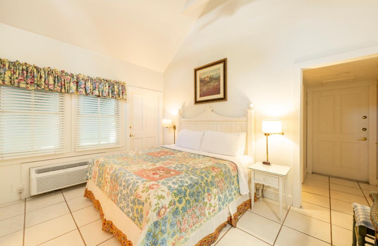 Knowles House - Adult Only 3*
