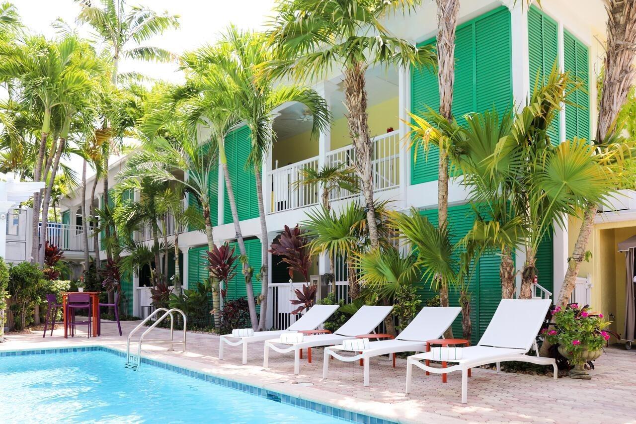 Hotel Almond Tree - Adults Only