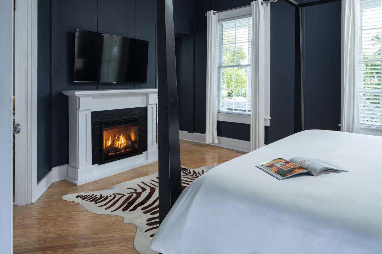 Alexander'S Guesthouse-Adult Exclusive 3*