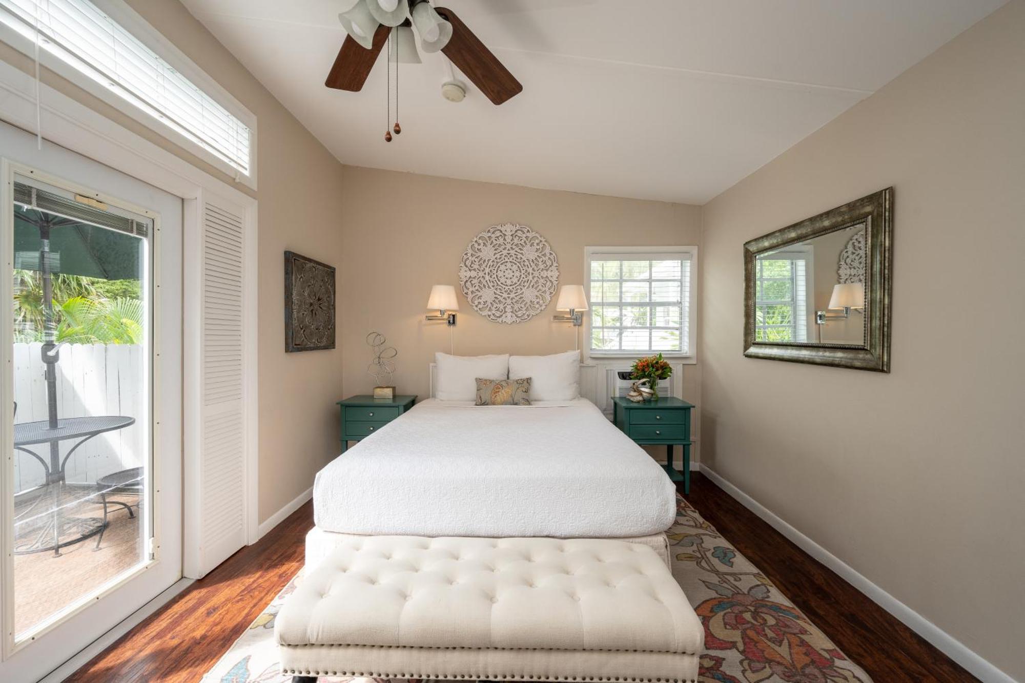Old Town Manor Bed & Breakfast