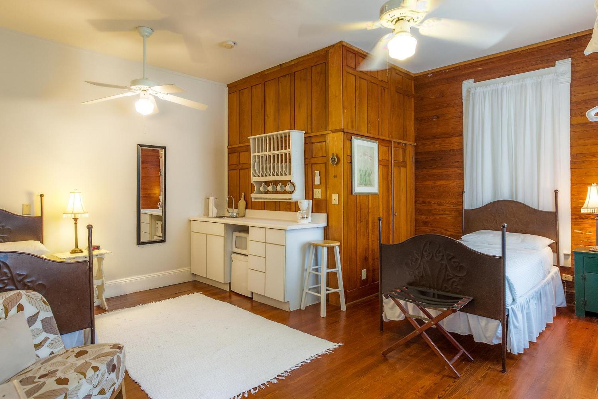 Inn Casa 325
