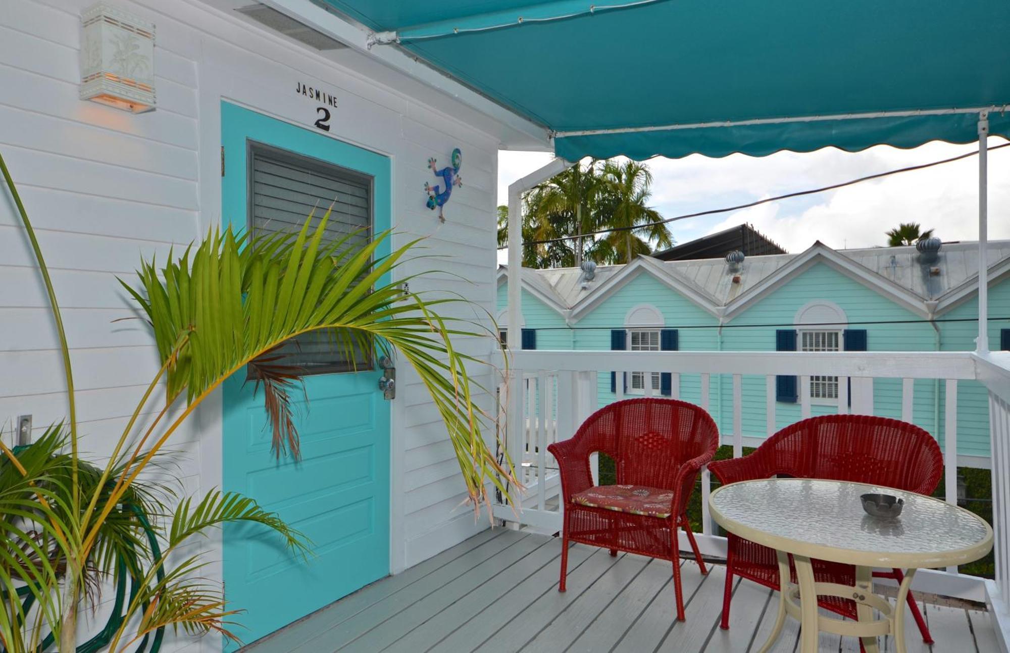 Four Flowers Holiday home