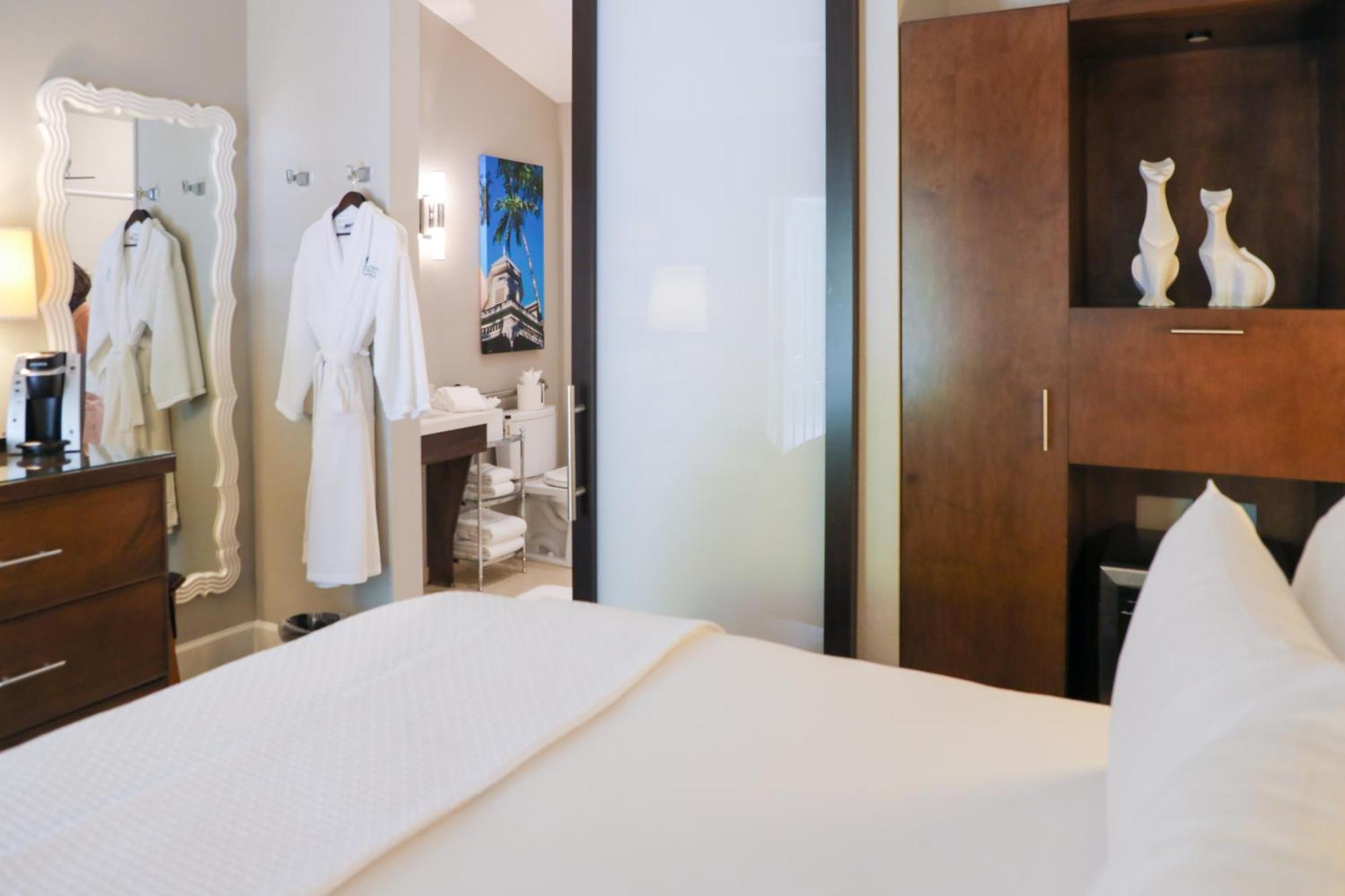 Almond Tree - Adults Only Hotel