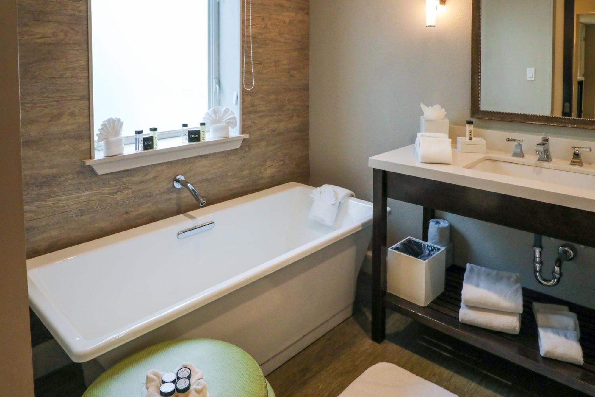 Almond Tree - Adults Only Hotel Key West