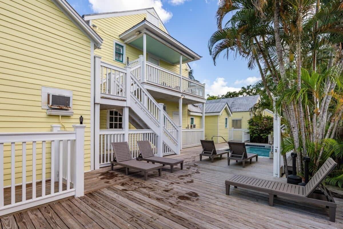 Salvador's Seclusion * Key West