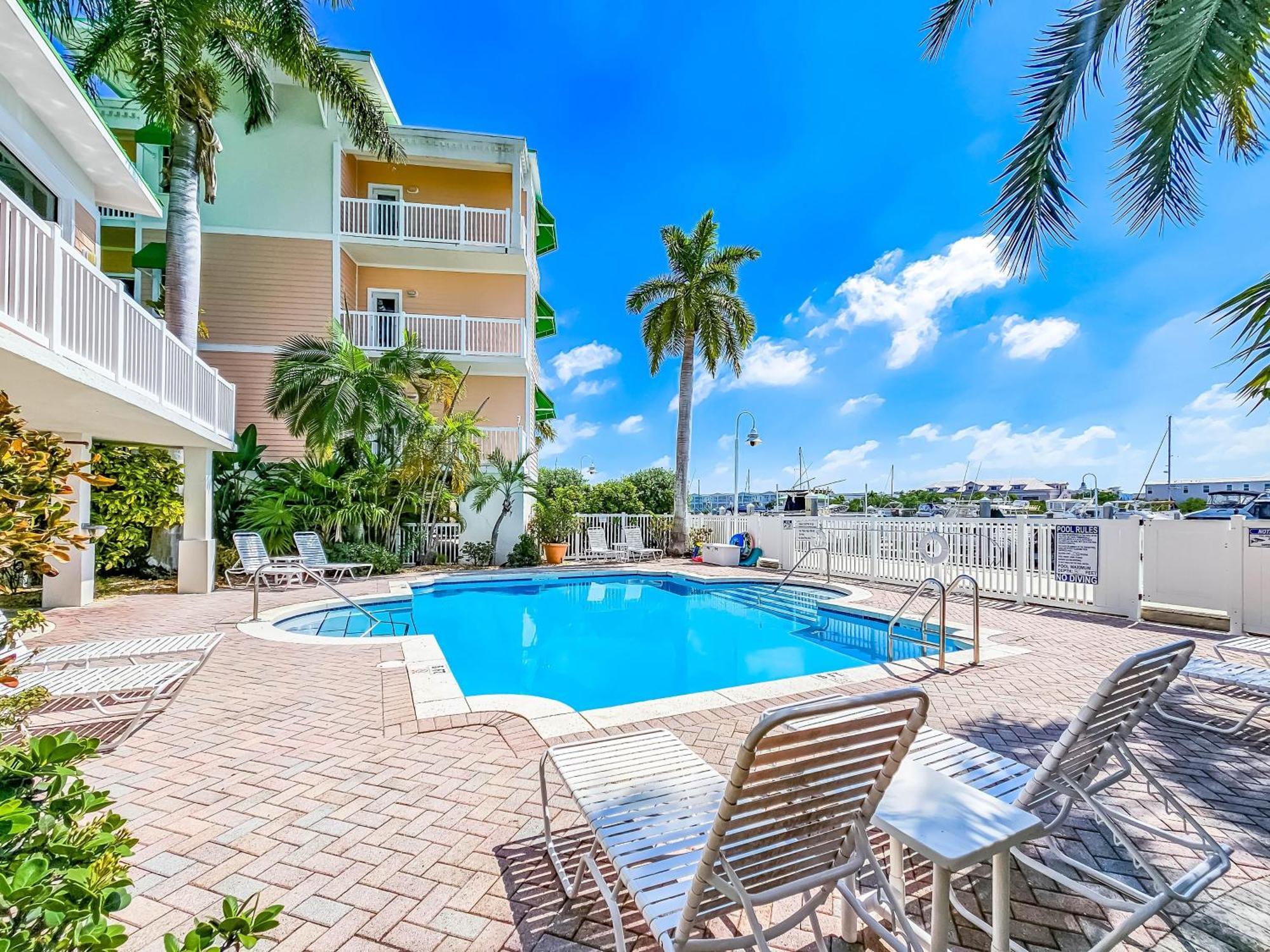 Coastal Haven * Key West