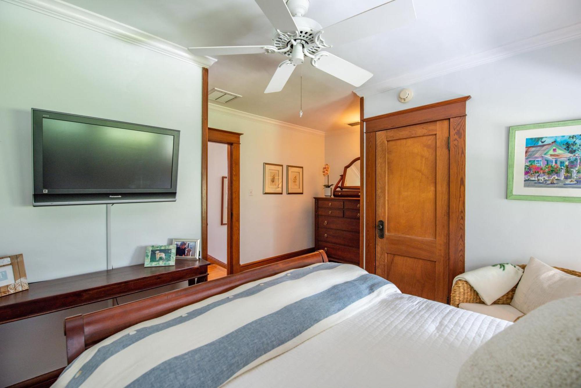 Meadows Manor - Weekly * Key West