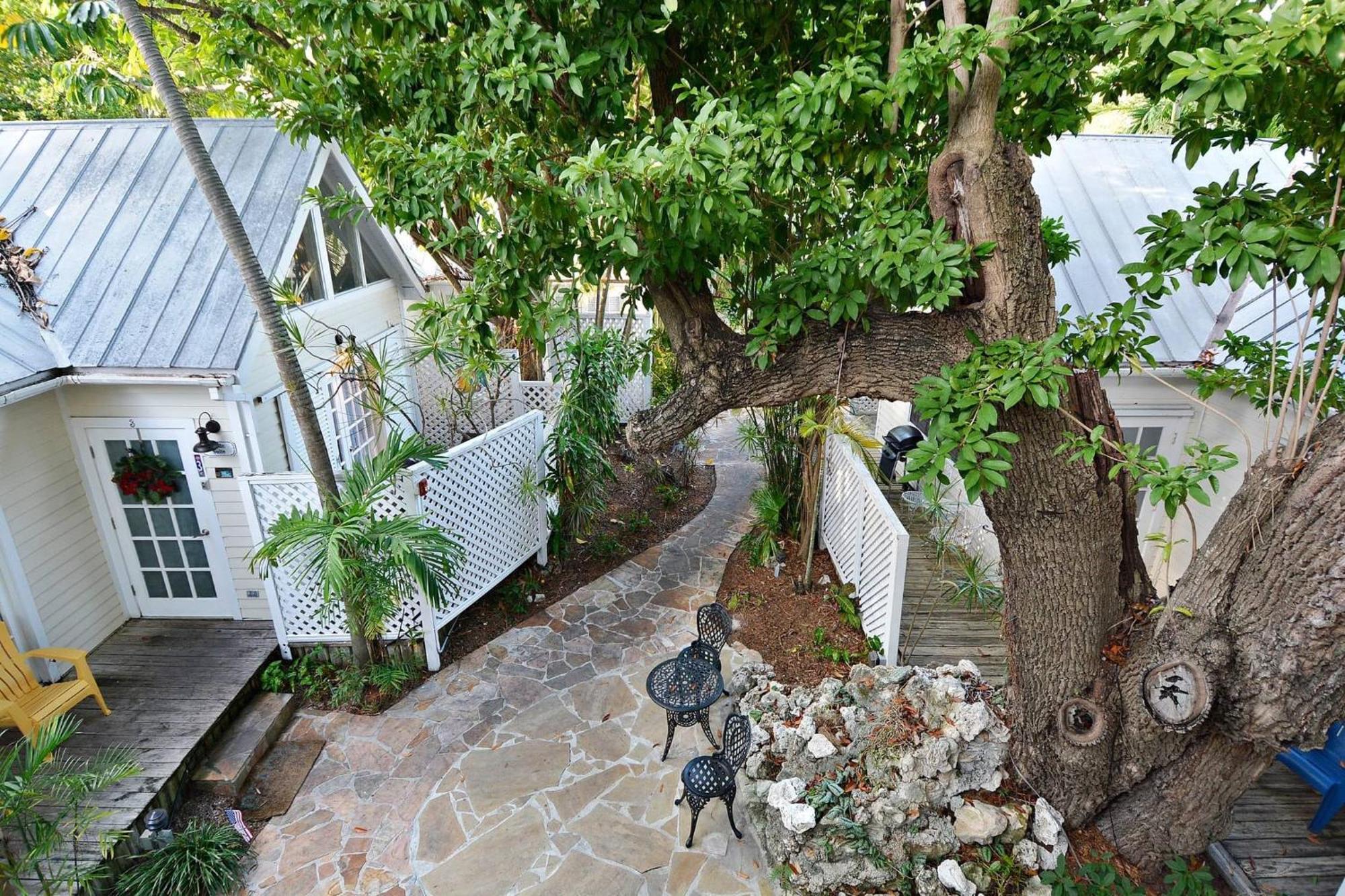Tranquility By Avantstay Close To Duval St W Bbq Shared Pool