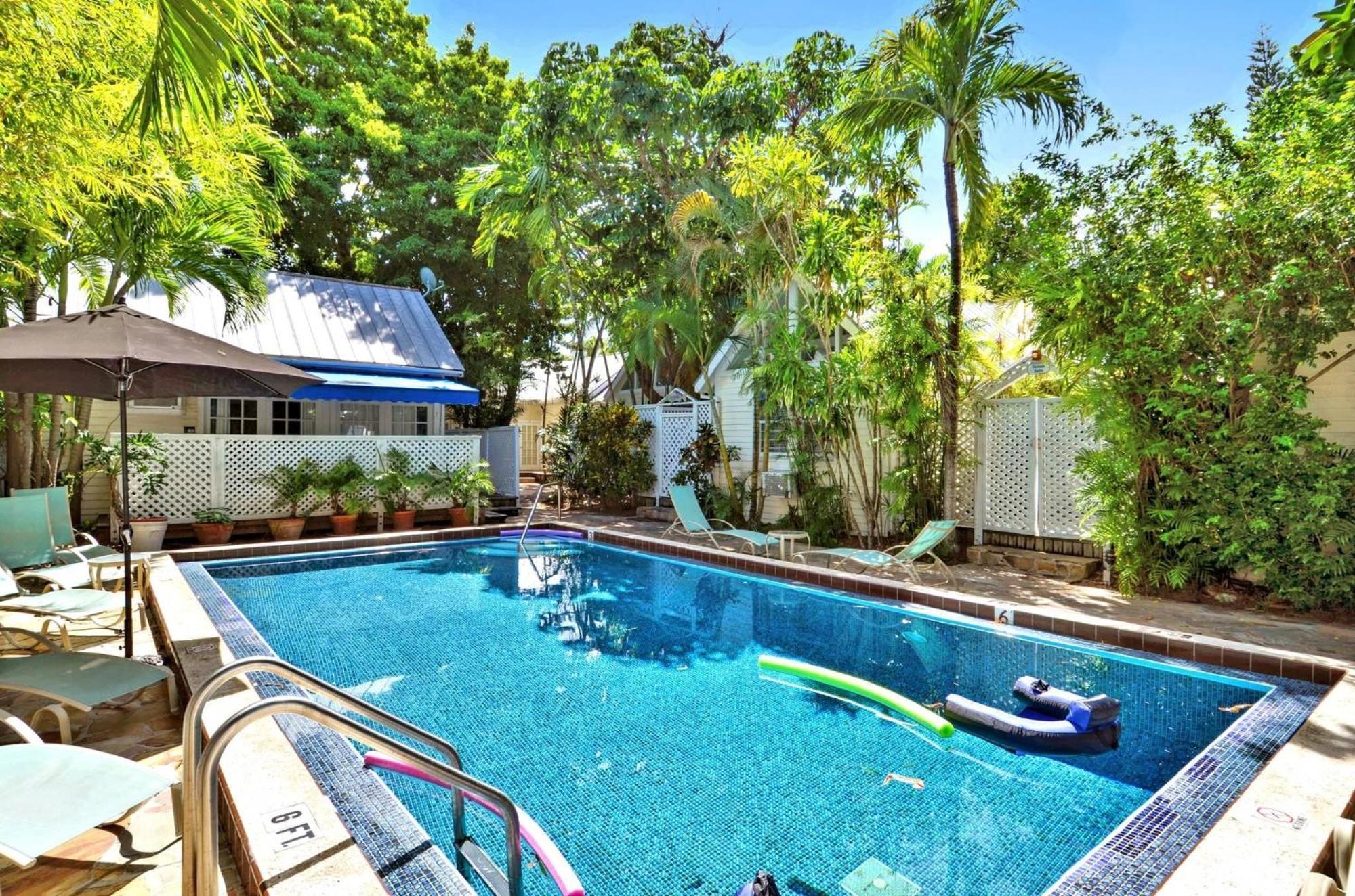 Tranquility By Avantstay Close To Duval St W Bbq Shared Pool Holiday home