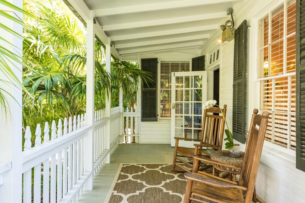 Old Town Manor 3*