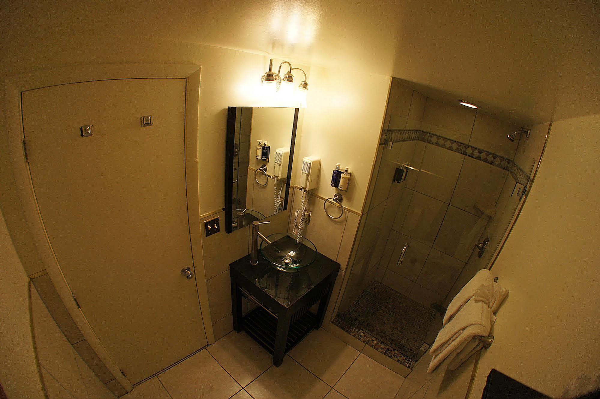 Pegasus International Hotel 3*