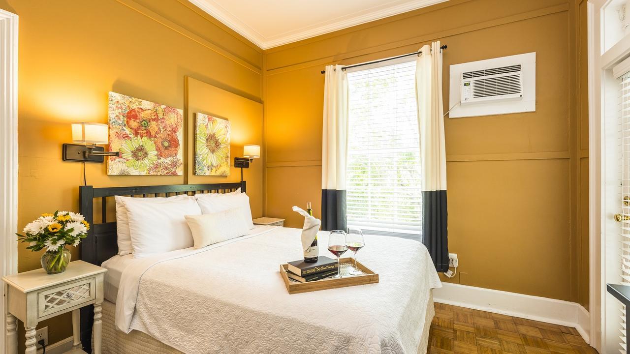 Old Town Manor 3* Key West