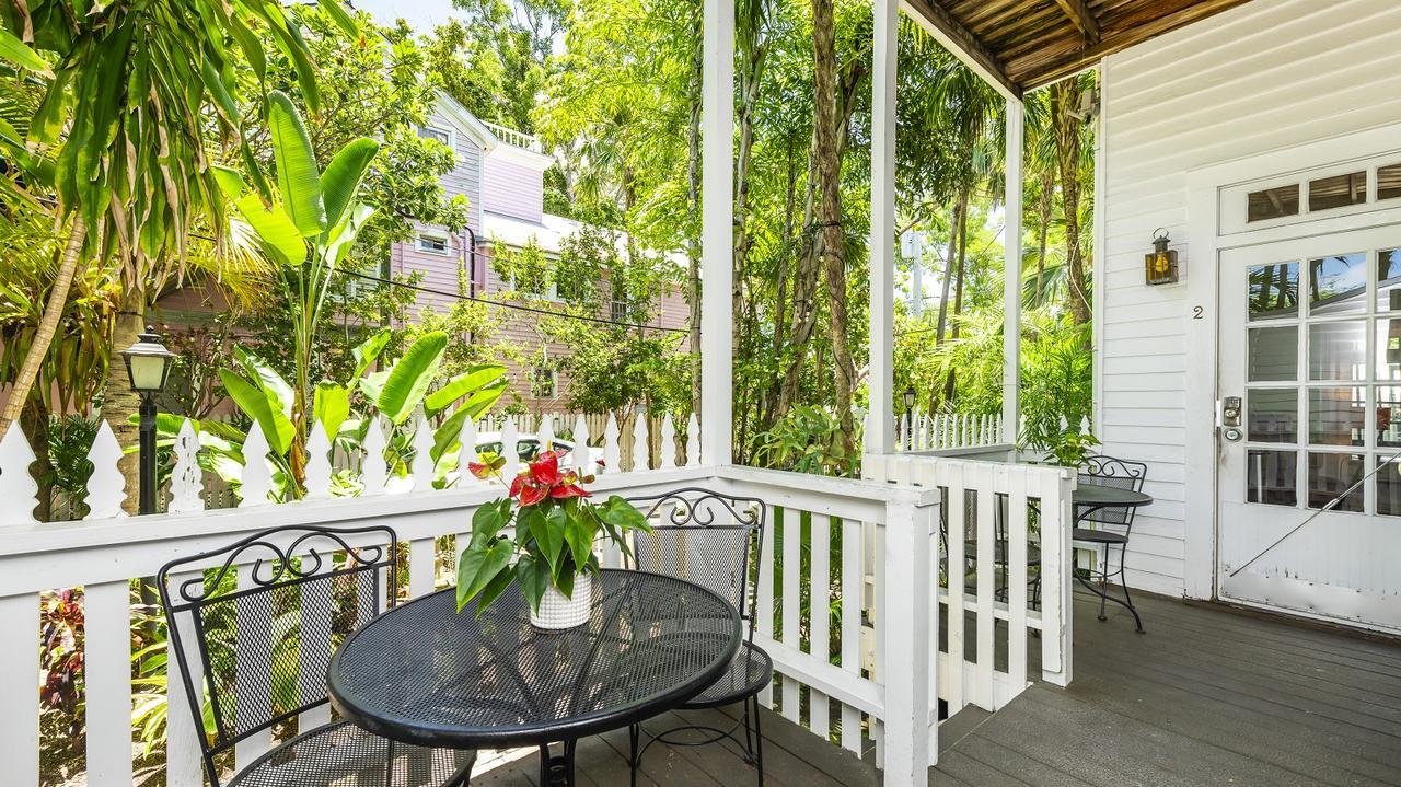 Bed & Breakfast Old Town Manor 3*
