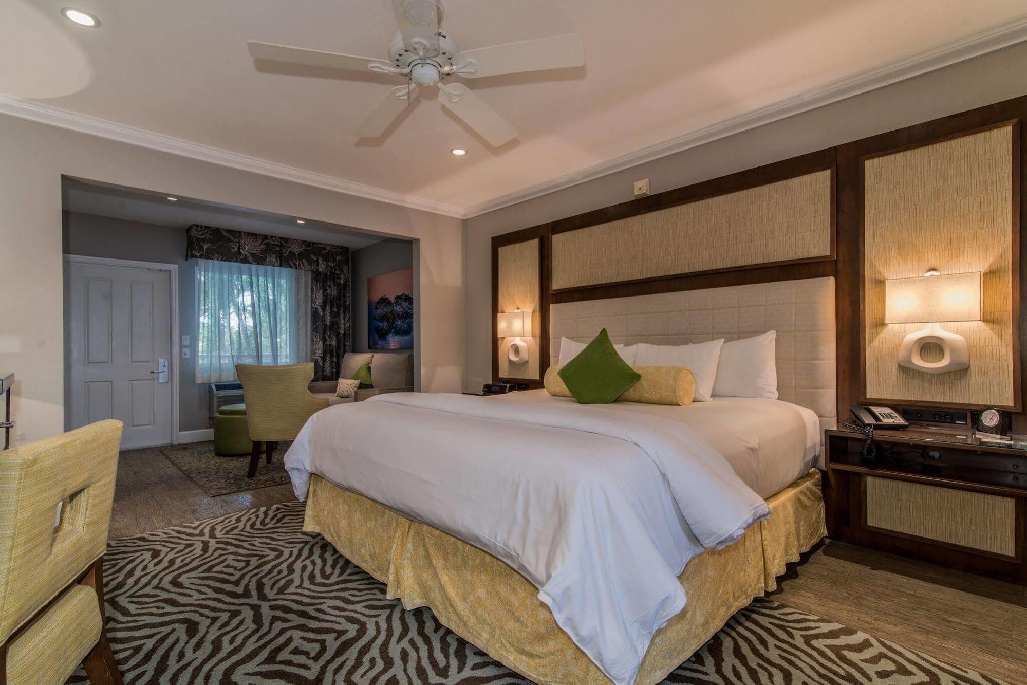 Almond Tree - Adults Only 3* Key West