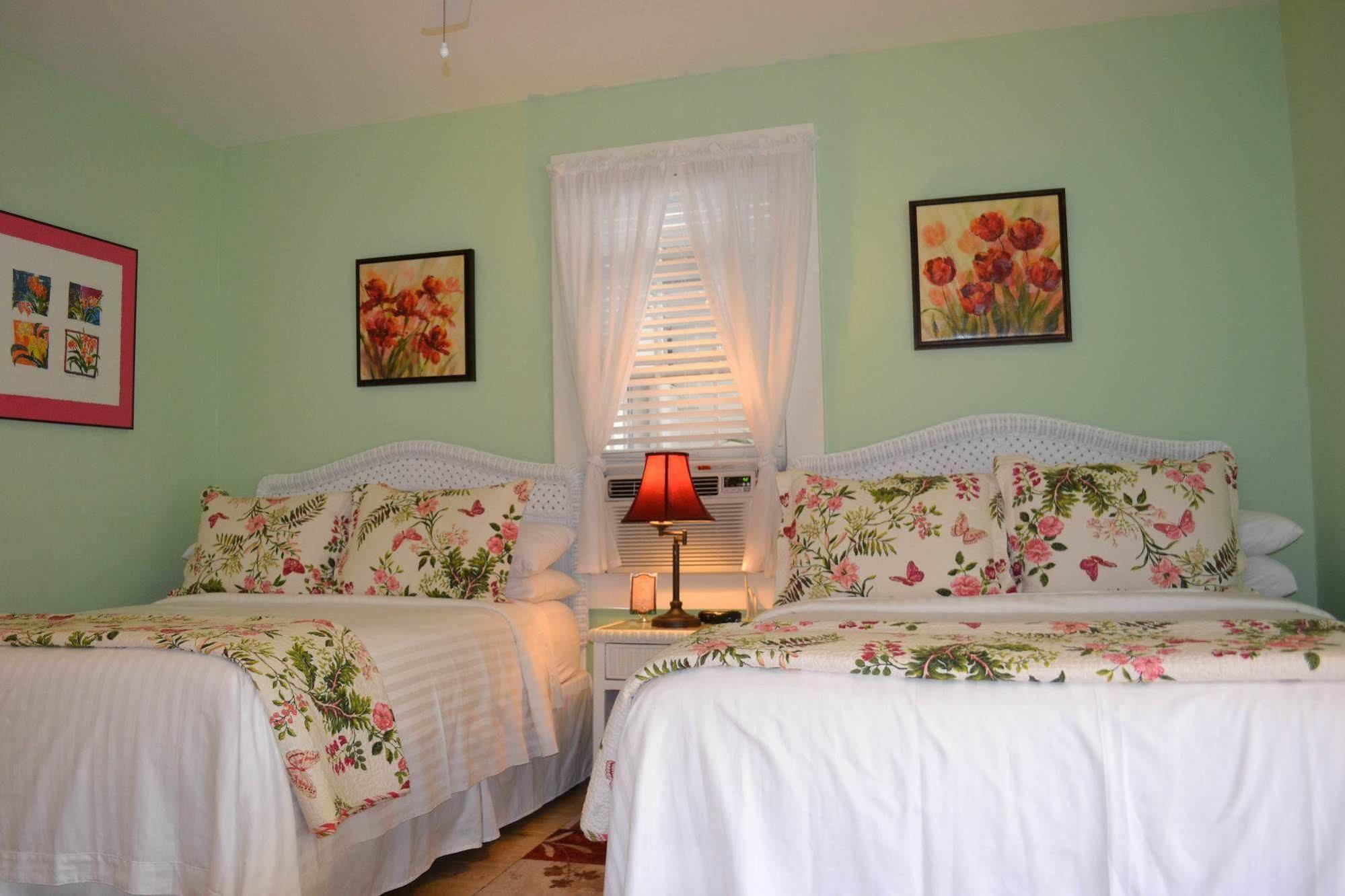 Speakeasy (adults Only) Hotel 3*