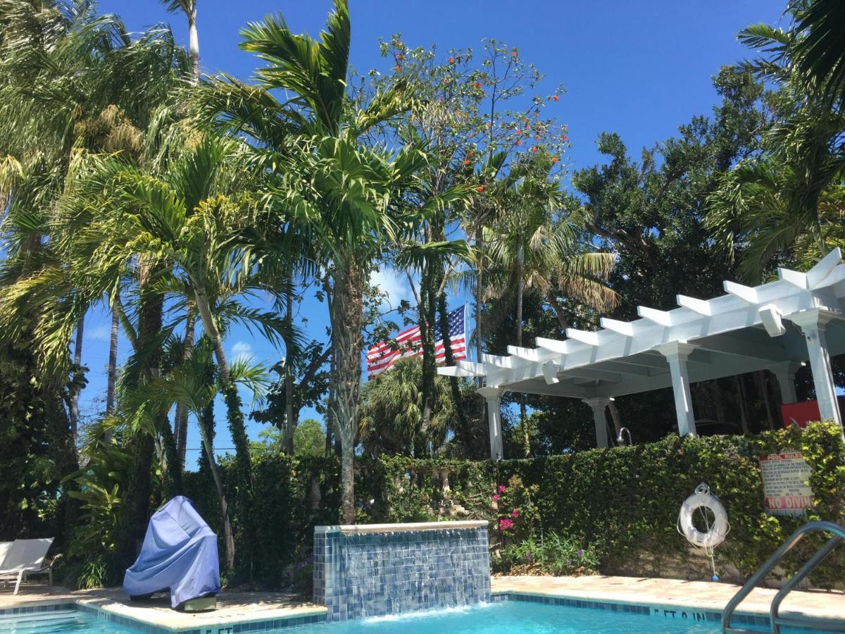 Hotel Almond Tree - Adults Only 3*